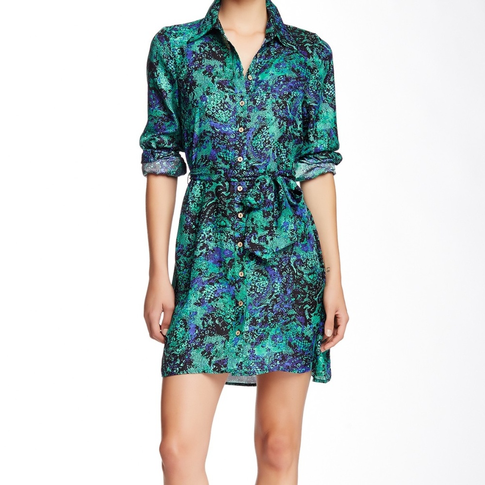 Vertigo Button Front Shirt/Dress